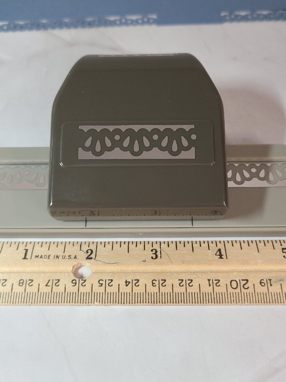 Stampin Up Punch Decorative Ribbon Border - Picture 7 of 9